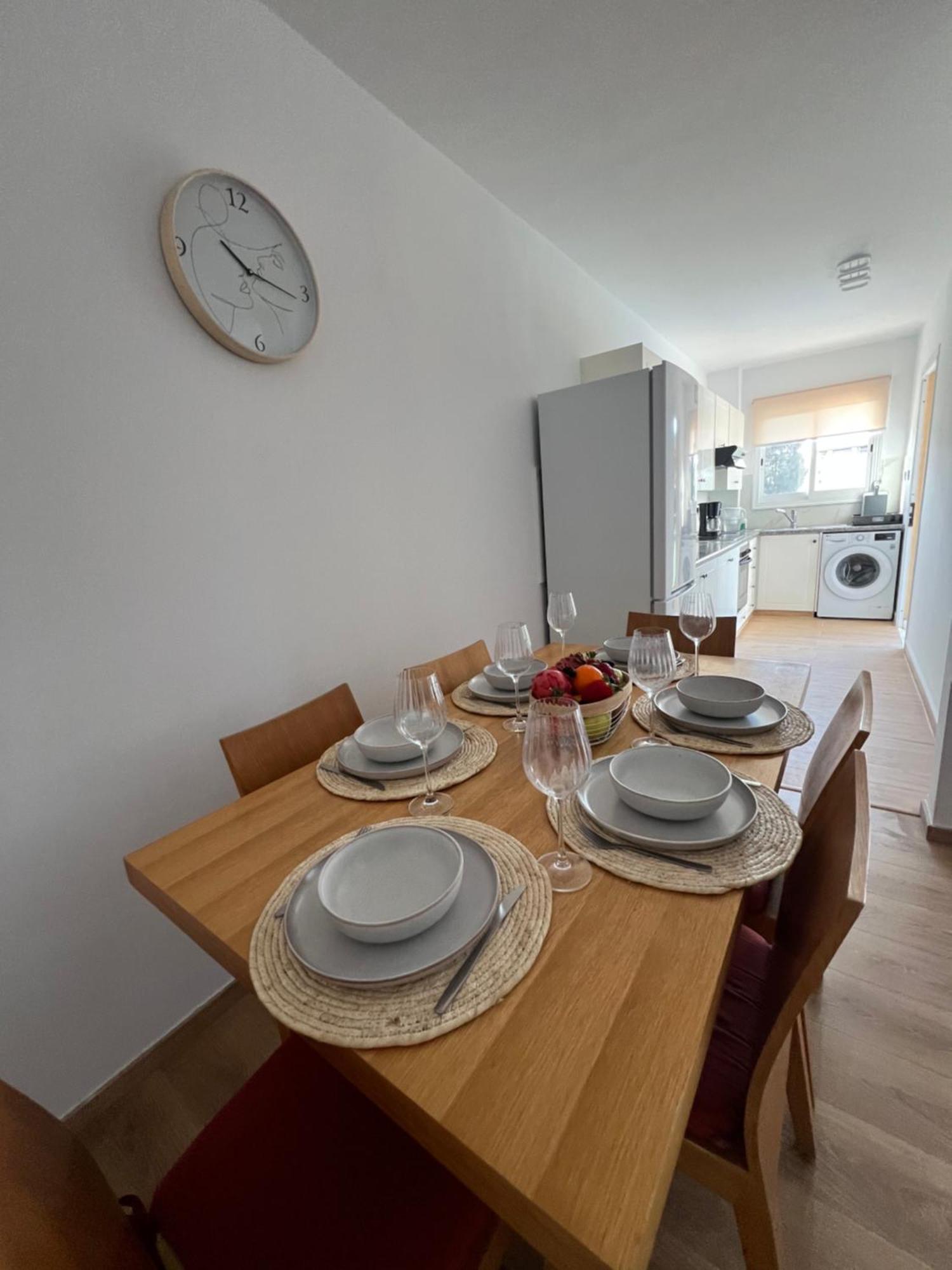 Iris Village Grand Apartment Paphos Exterior photo