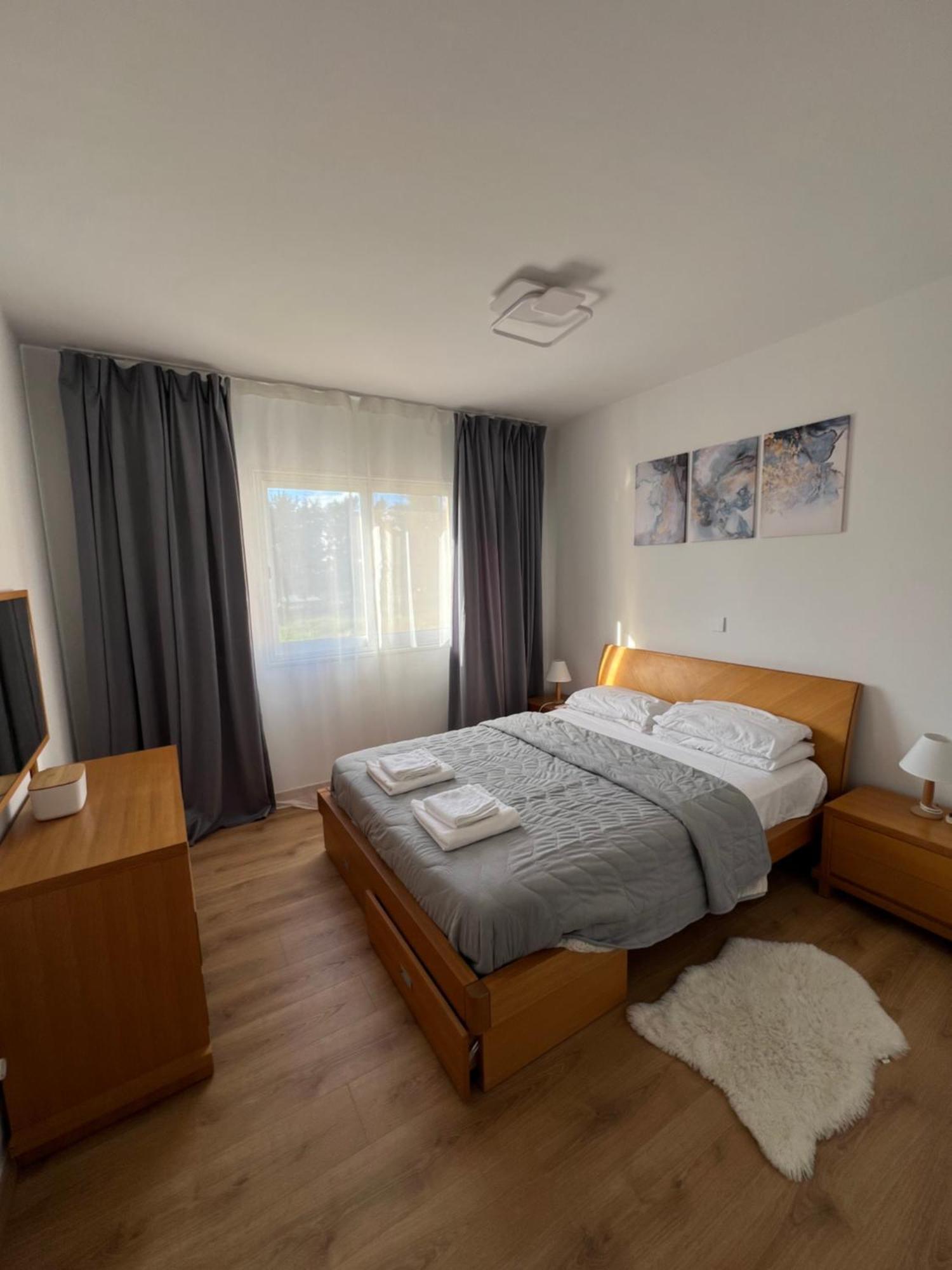 Iris Village Grand Apartment Paphos Exterior photo